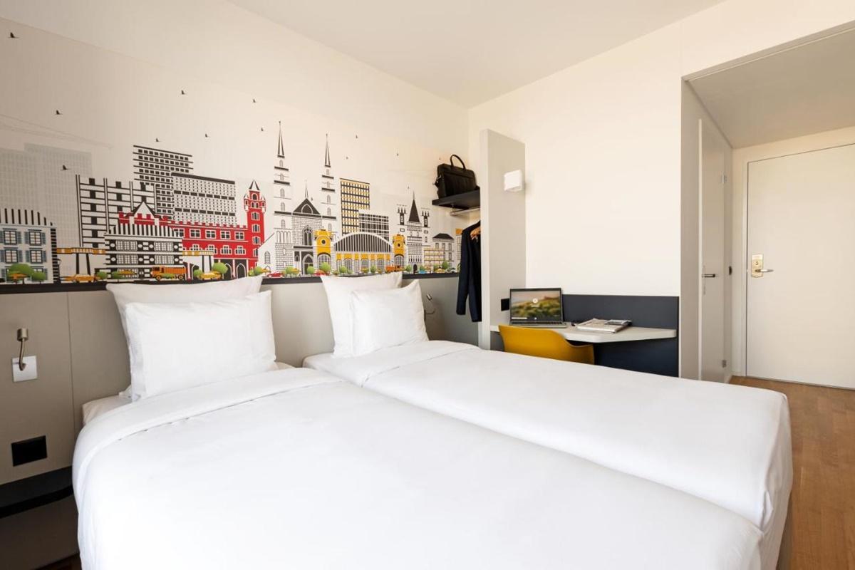 B&B Hotel Nyon Exterior photo